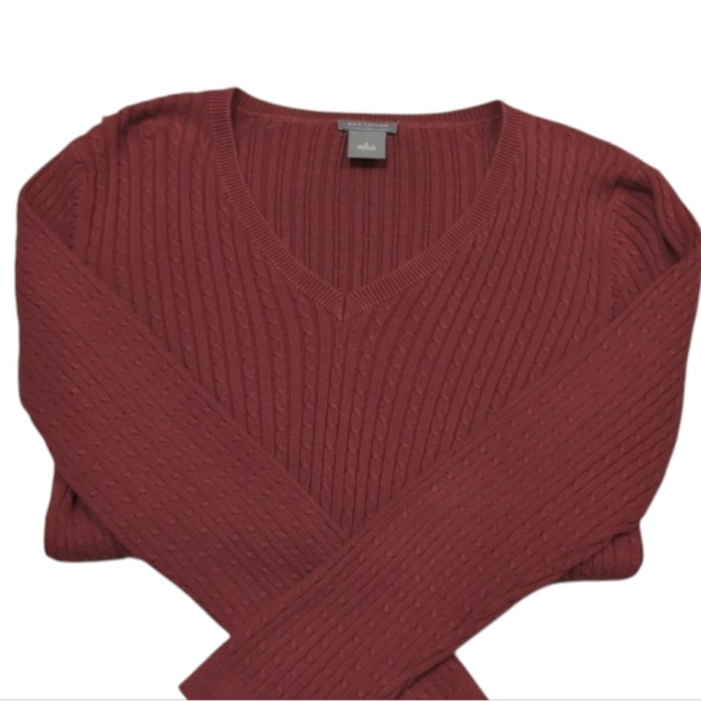 Ann Taylor Burgundy Cotton V-Neck Sweater Size Small